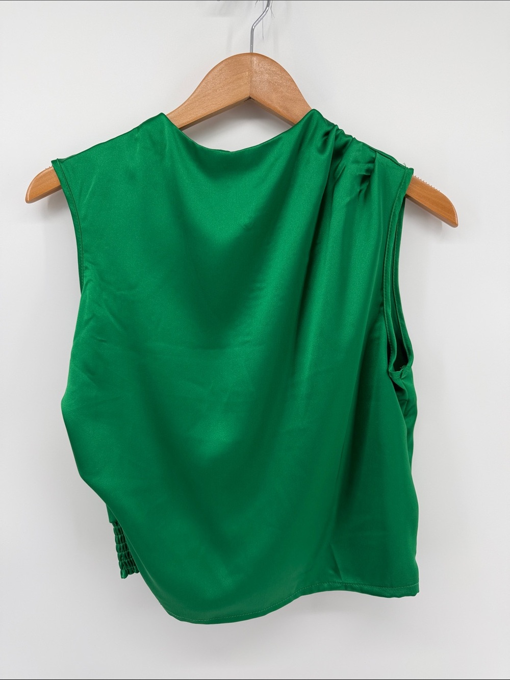 Sincerely Jules Crop Top in Green M A20